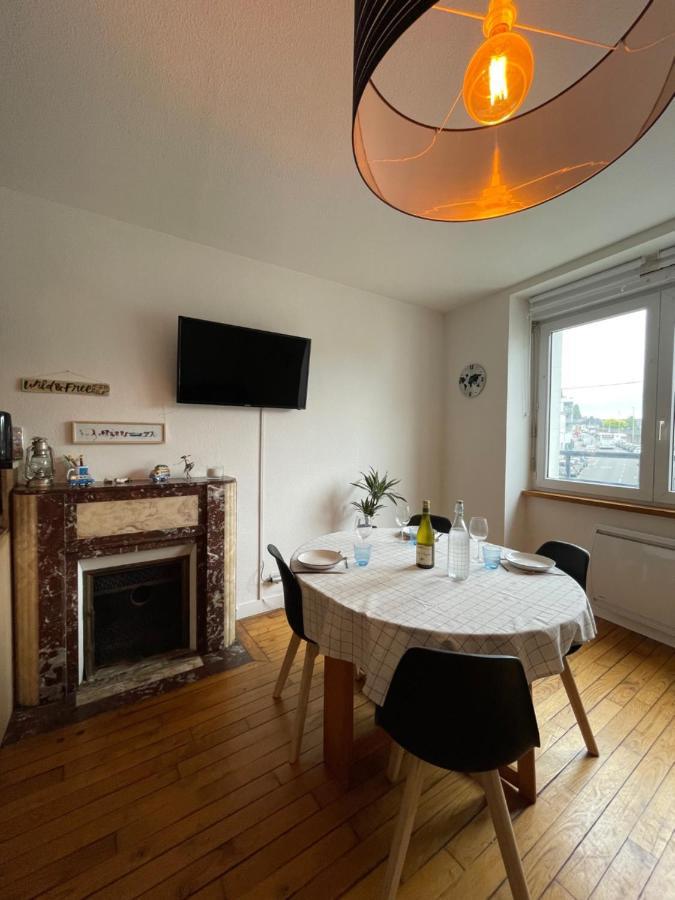 Appartement 2 Pieces Centre De Vannes Avec Parking Prive 外观 照片